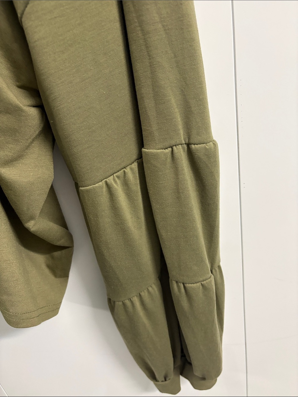 Women's Olive Green Split-Neck Top NWOT! - Picture 5 of 7